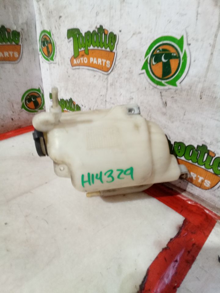 2006 AM General HUMMER H3 Coolant Reservoir