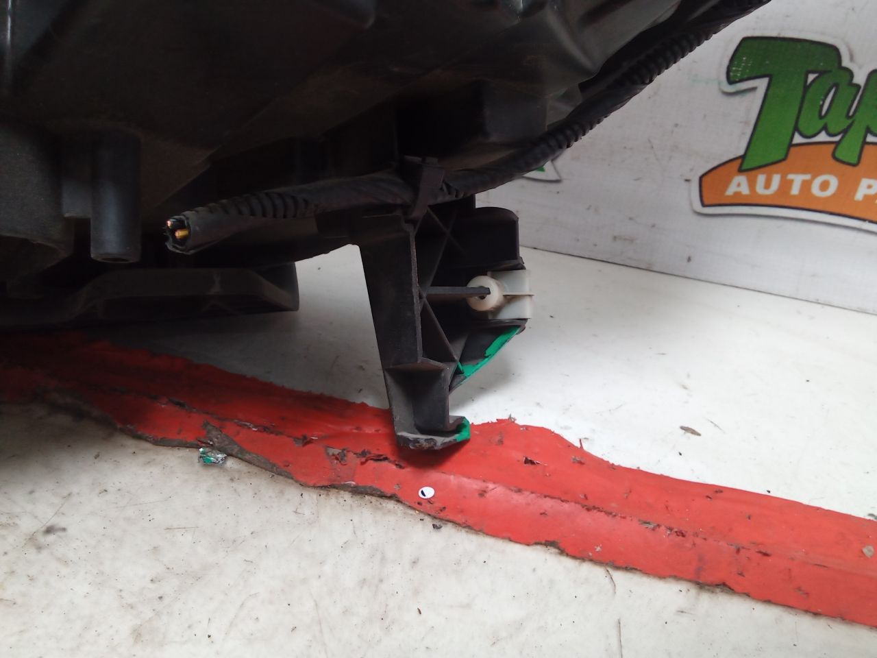 Part image 6