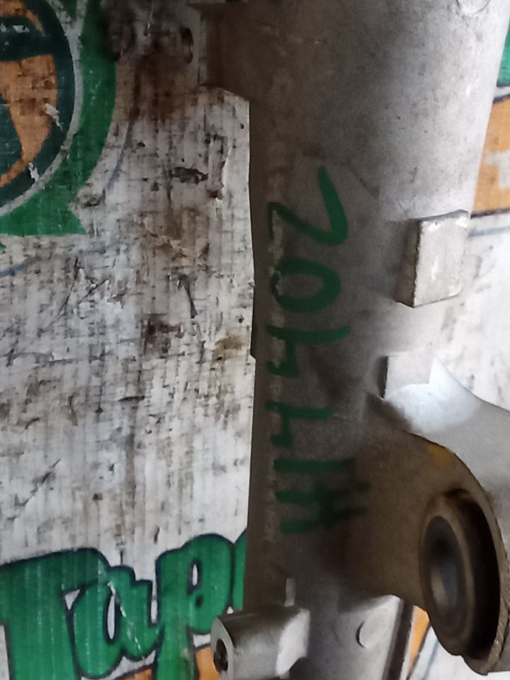Part image 7