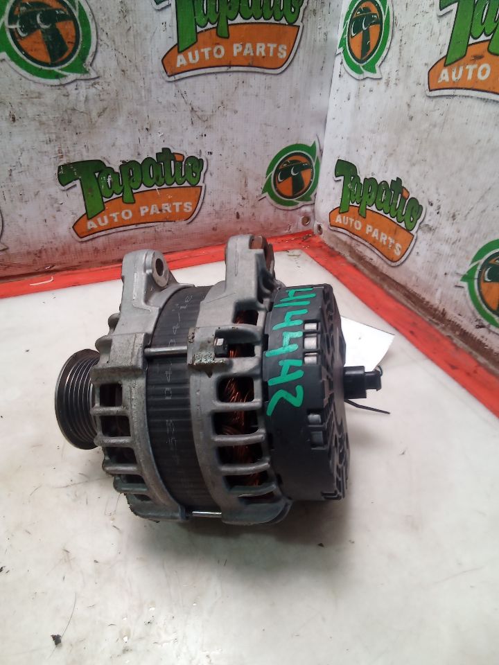 2017 Volvo VOLVO XC60 Alternator