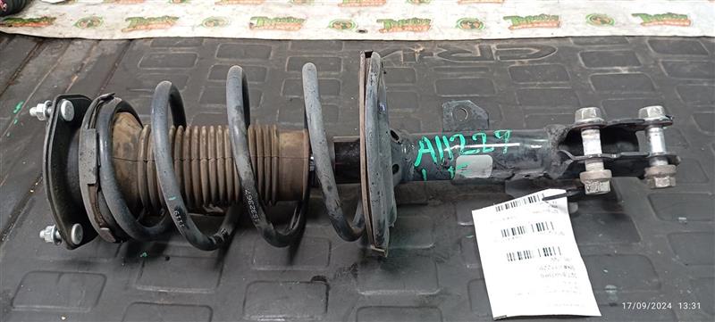 2004 Toyota CAMRY Strut
