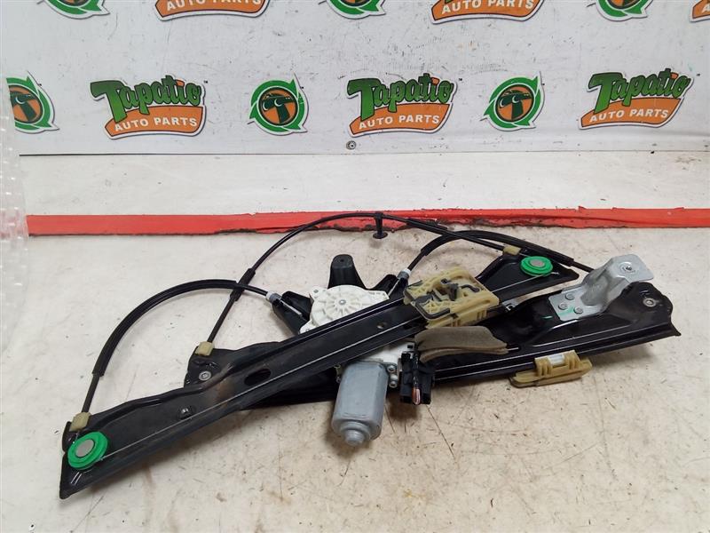 2013 Ford FOCUS Door Window Reg, Fr