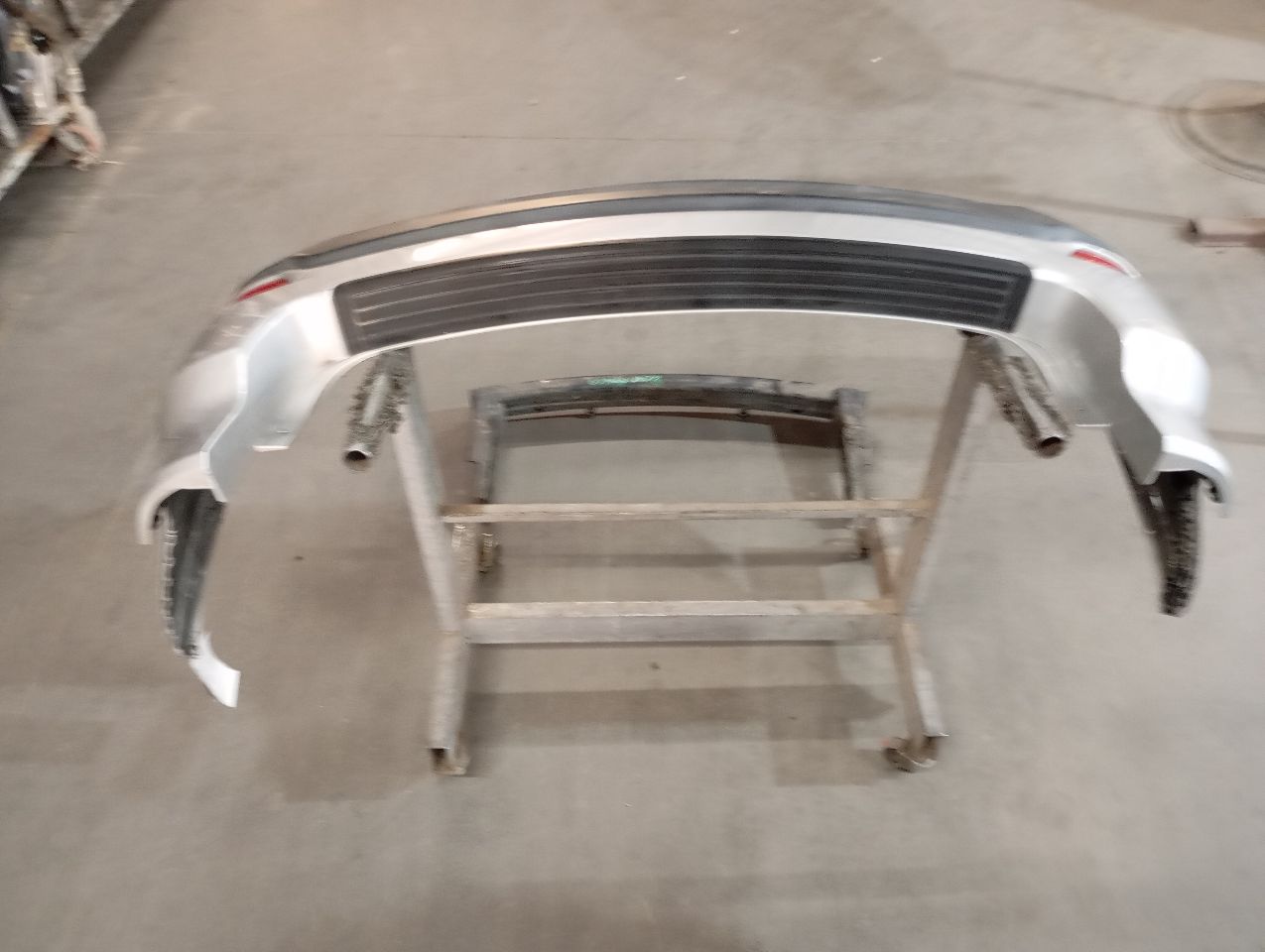 Part image 4