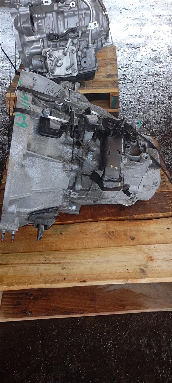Part image 3
