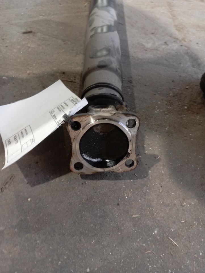Part image 4