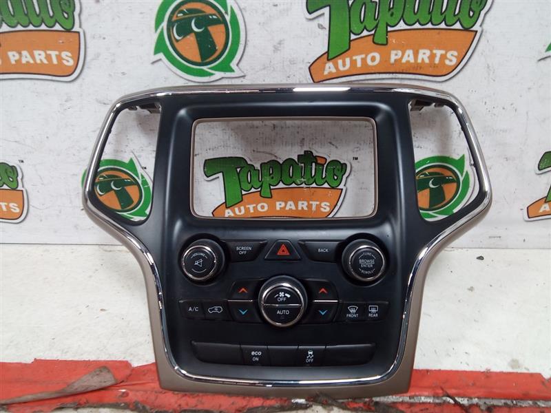 2014 Jeep GRAND CHEROKEE Temp Control