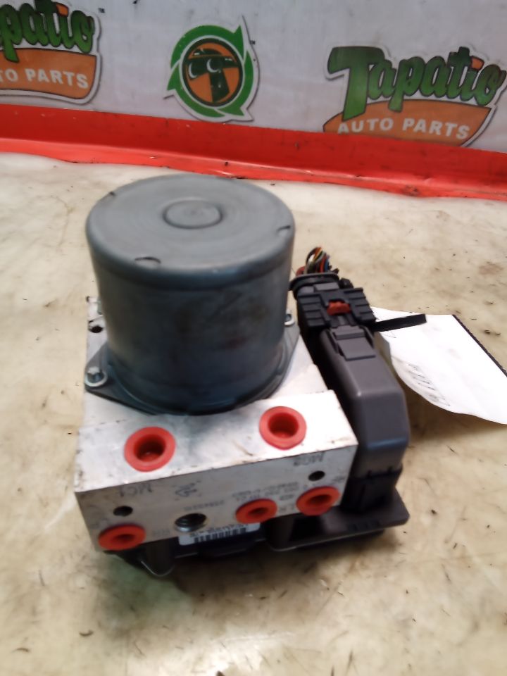 Used 2009 General Motors TRAVERSE variable assist power steering (opt NV7) - Stock #H14713
