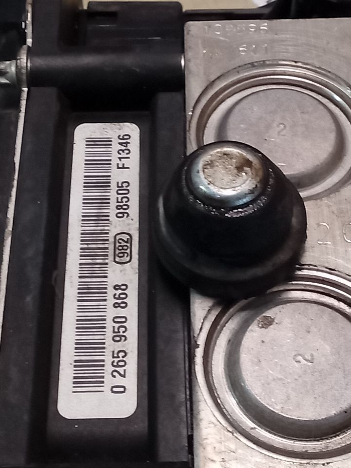 Used 2009 General Motors TRAVERSE variable assist power steering (opt NV7) - Stock #H14713