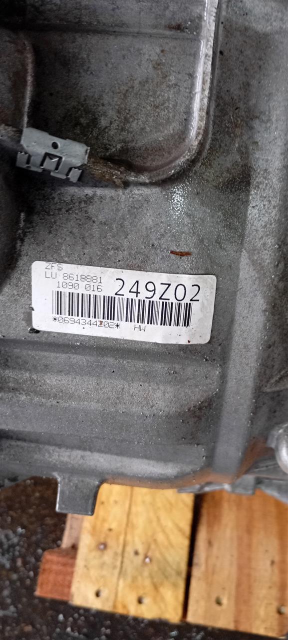 Part image 3