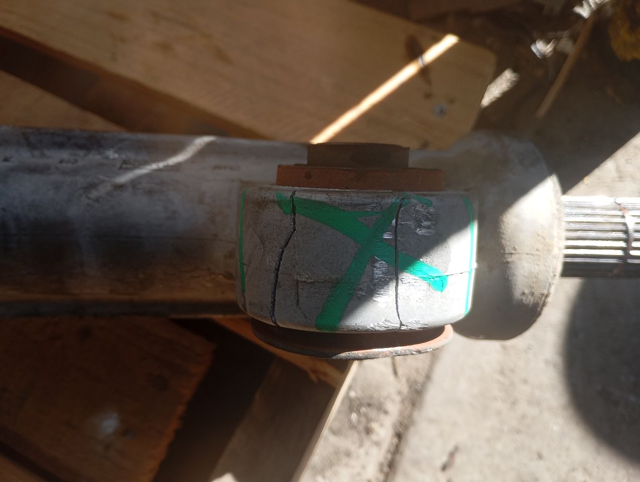 Part image 3