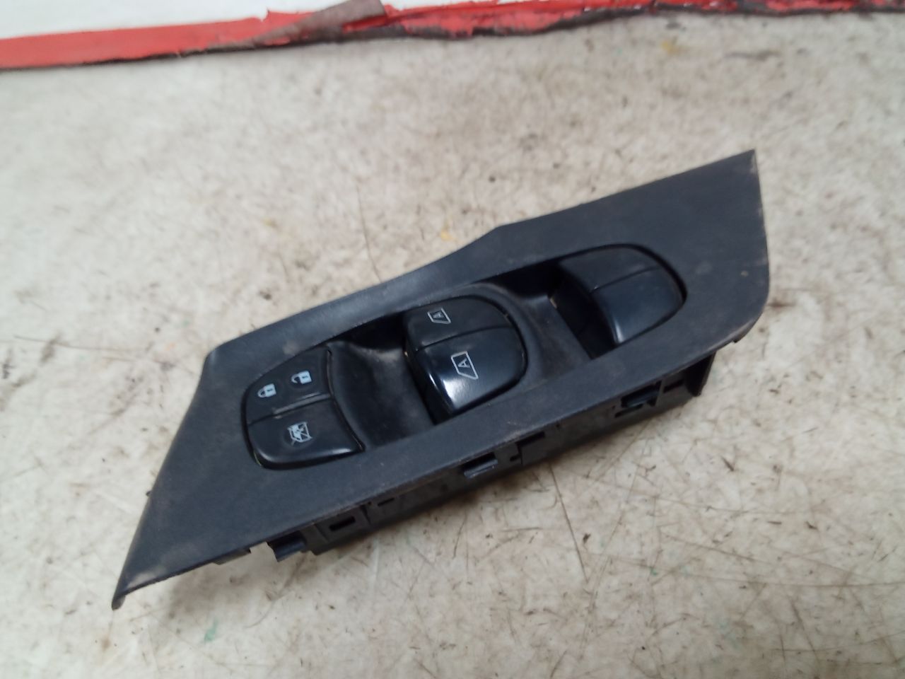 Used 2016 Nissan ALTIMA Front Door Switch - Stock #H14577