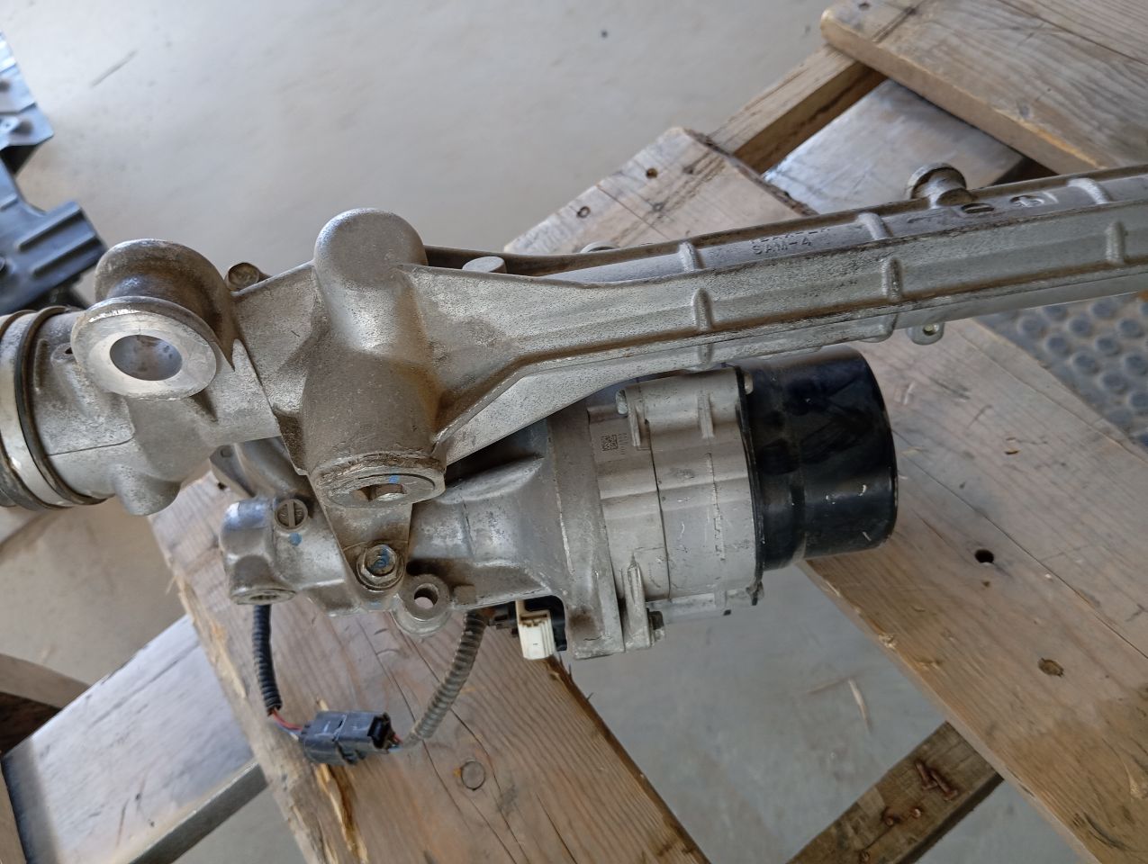 Part image 6