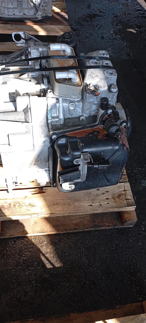 Part image 3