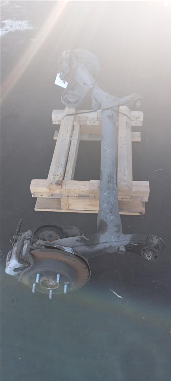 Part image 4