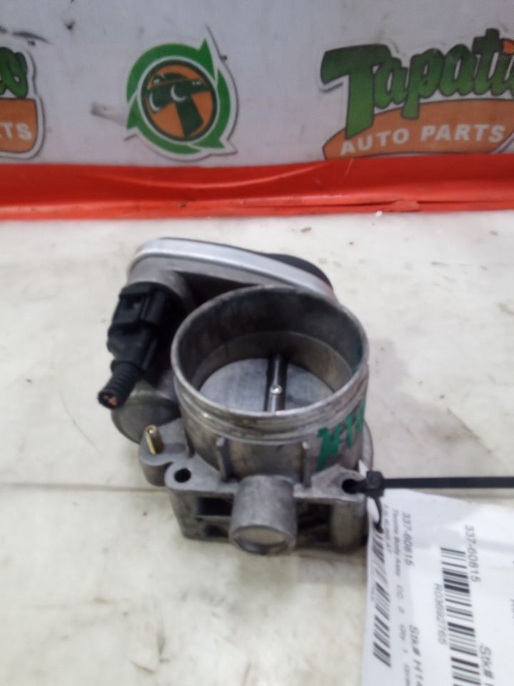 Used 2004 BMW BMW 530i Throttle Body Assy - Stock #H14726