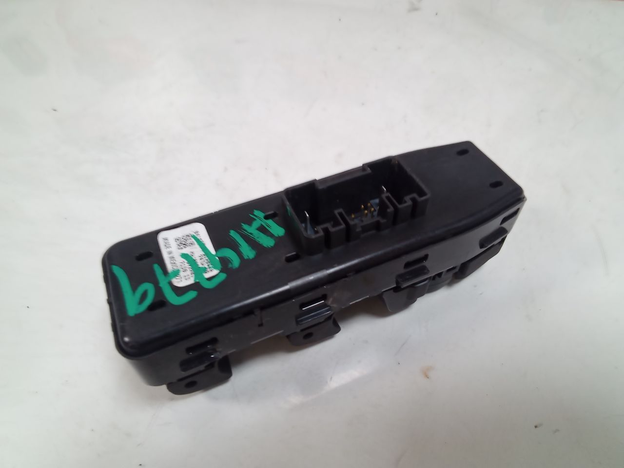 Used 2018 General Motors TRAVERSE ID 84512940 - Stock #H14779