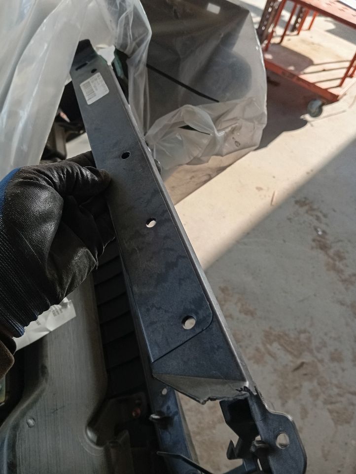 Part image 9