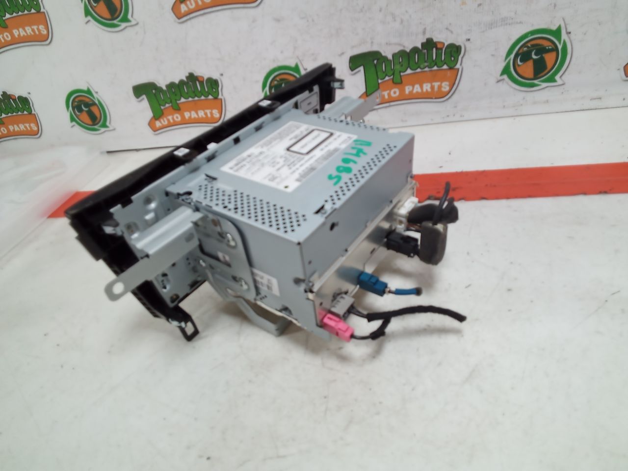 Part image 3