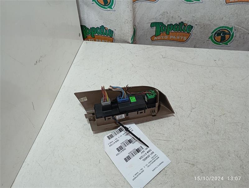 2005 Ford MOUNTAINEER Front Door Switch