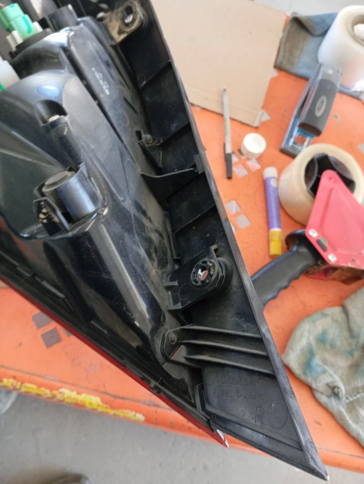 Part image 4