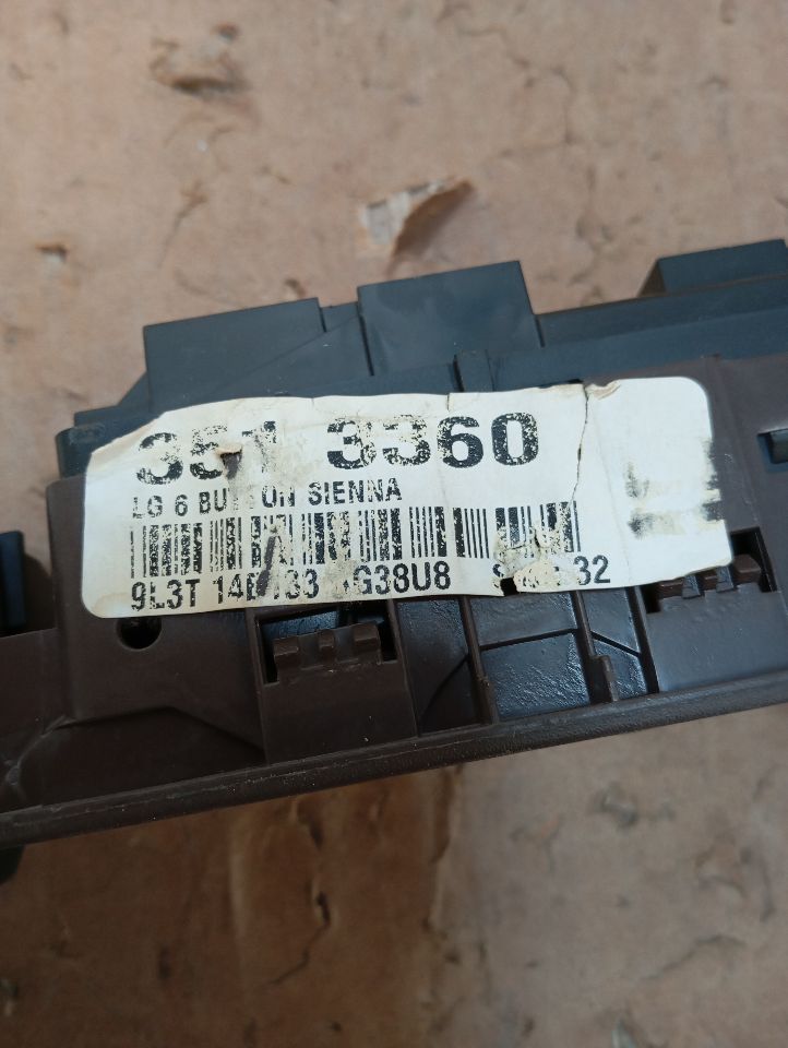Used 2010 Ford FORD F150 PICKUP Front Door Switch - Stock #H14801