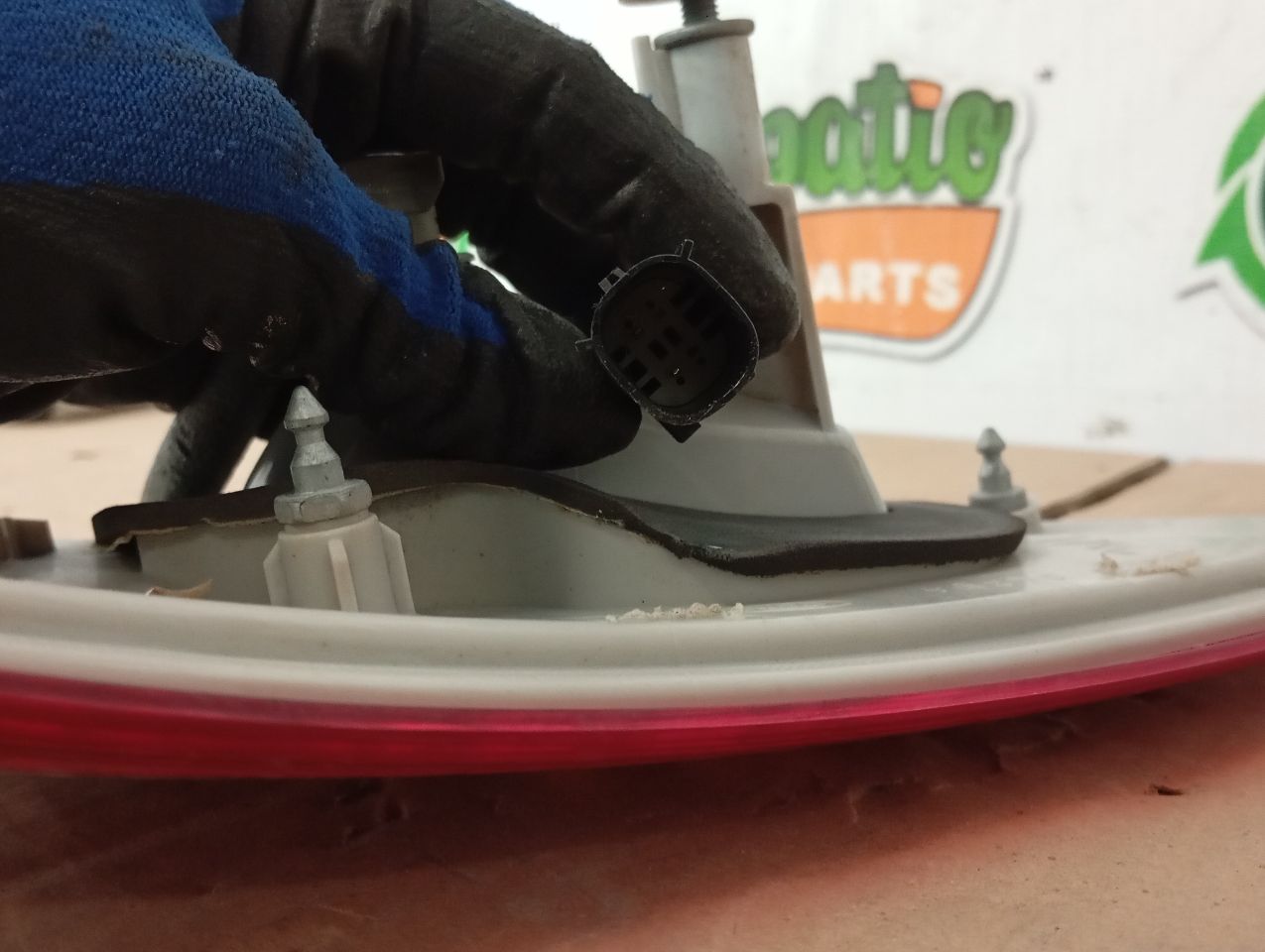 Part image 5