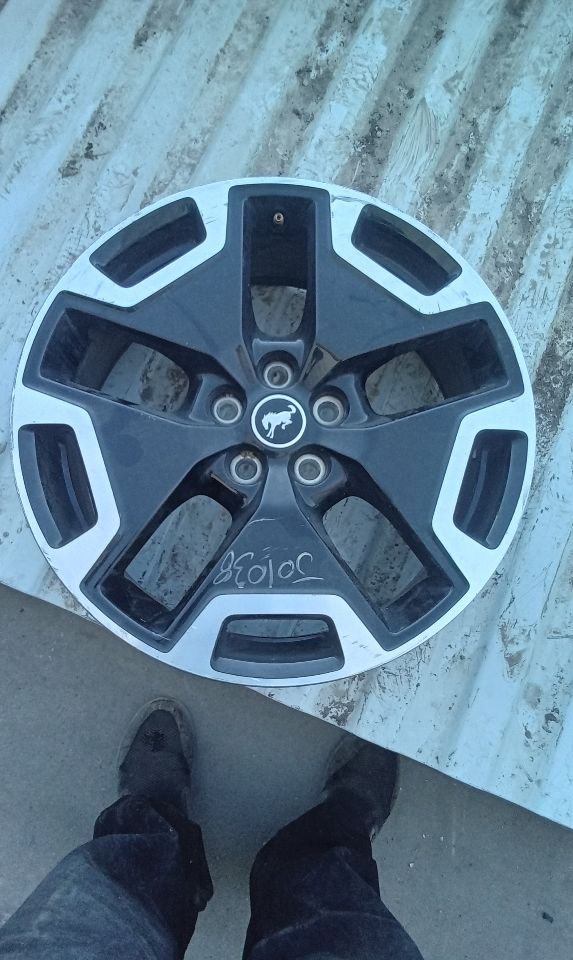 Part image 2