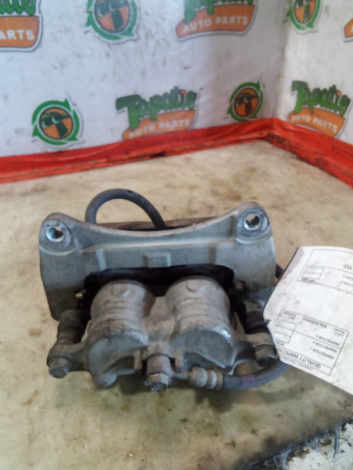 2022 Subaru FORESTER Caliper