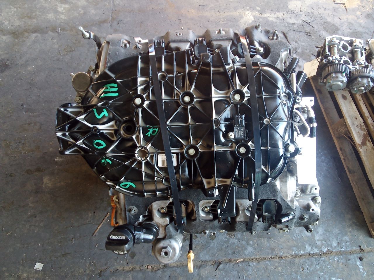 Part image 7