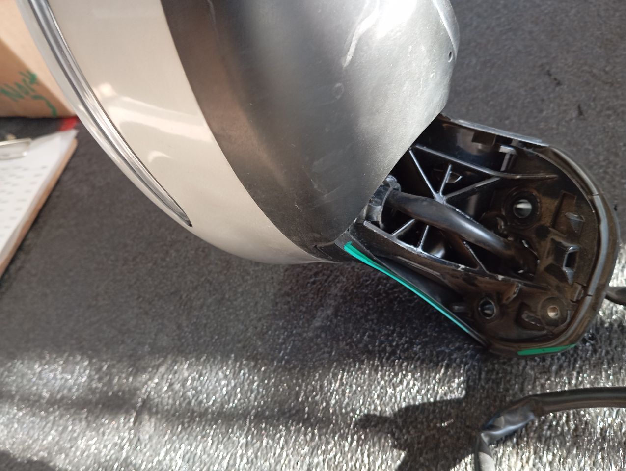 Part image 9