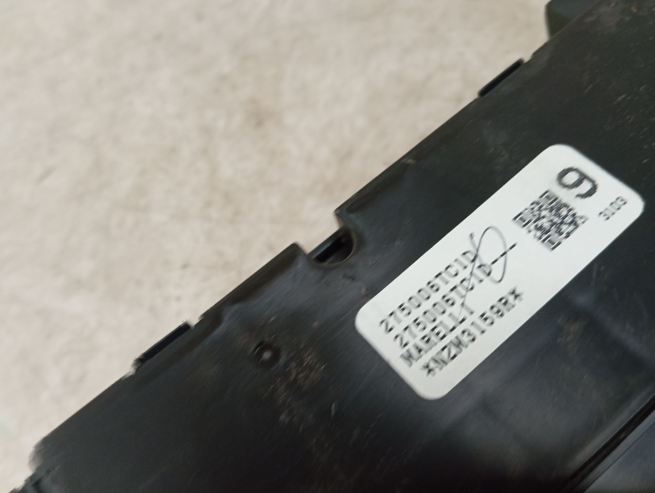 Part image 3