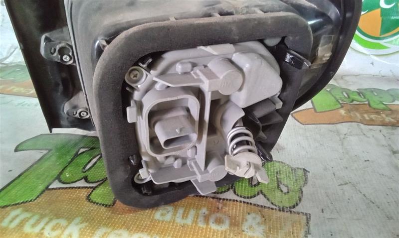 Part image 7
