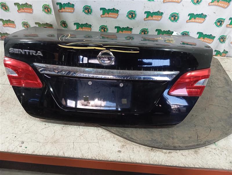 2016 Nissan SENTRA Decklid  Tailgate