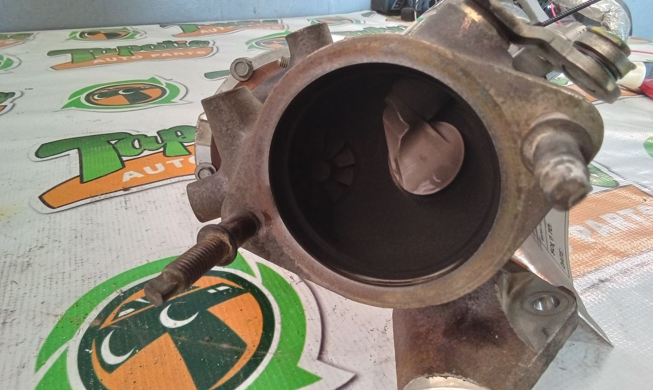 Part image 15