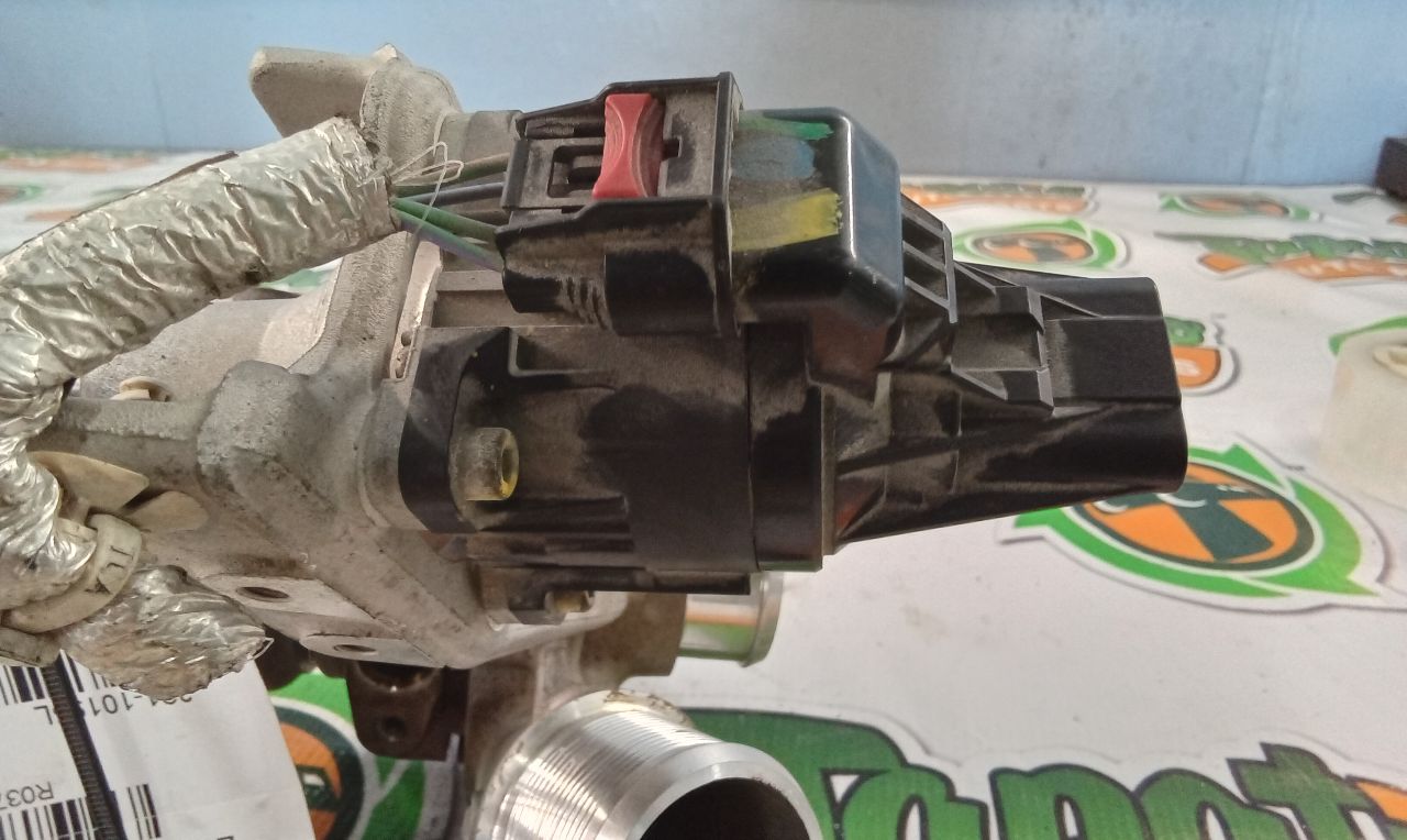 Part image 17