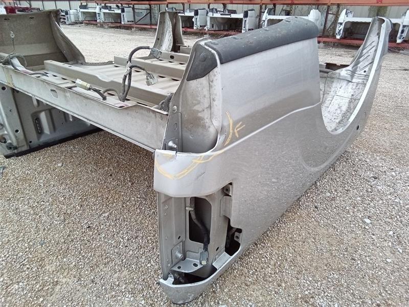 Part image 12