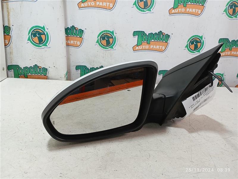 Used 2013 General Motors CRUZE Side View Mirror - Stock #A11776