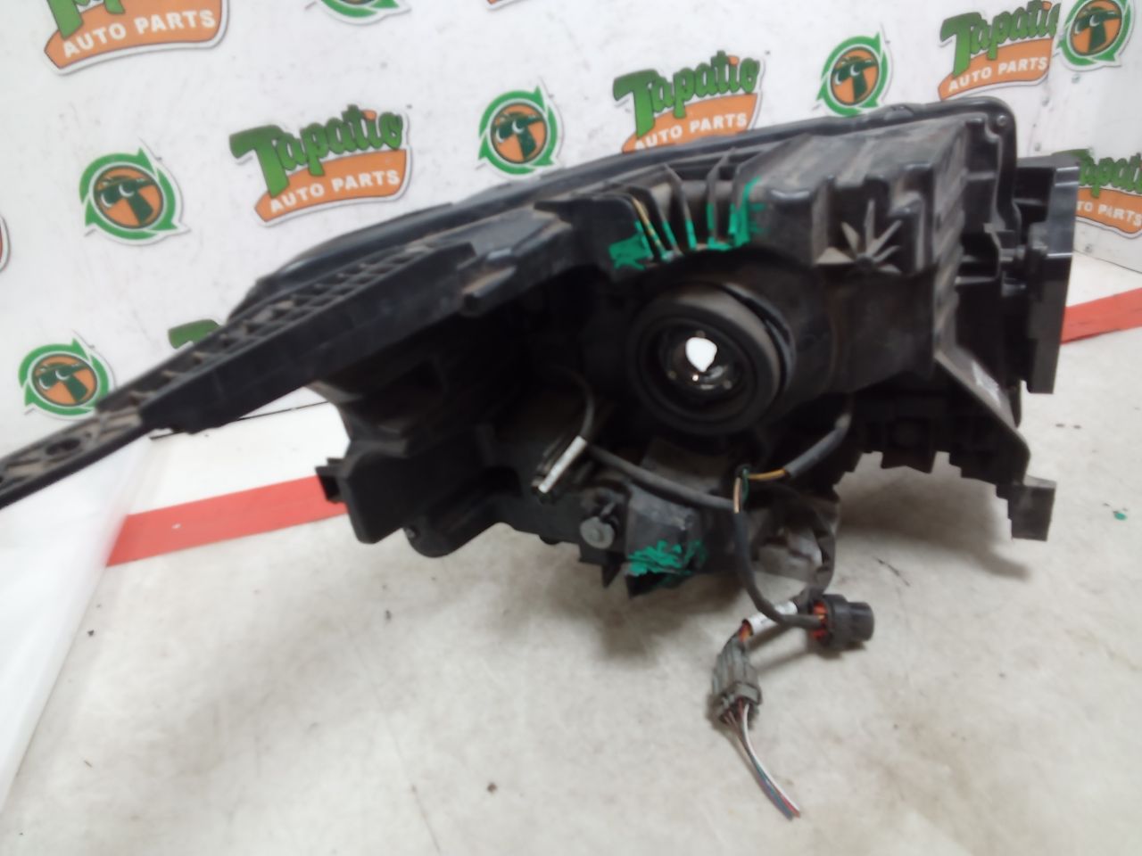 Part image 3