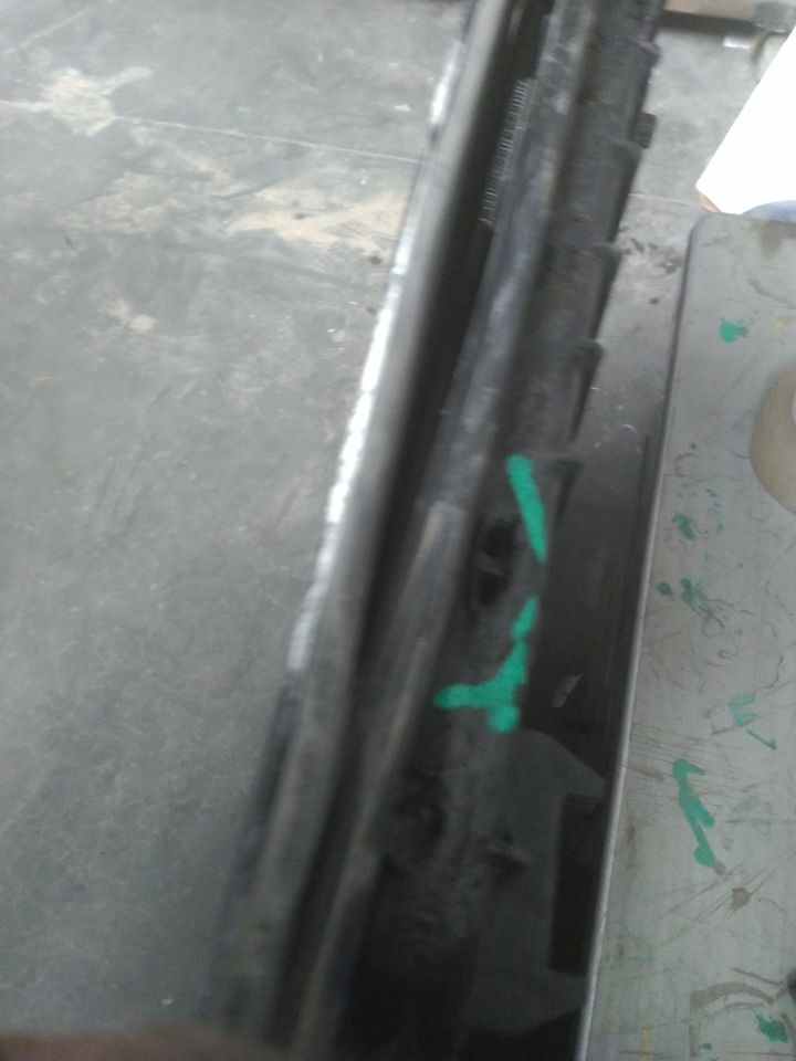 Part image 9