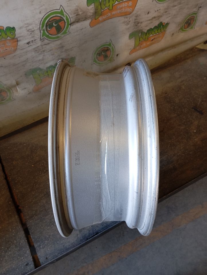 Part image 2