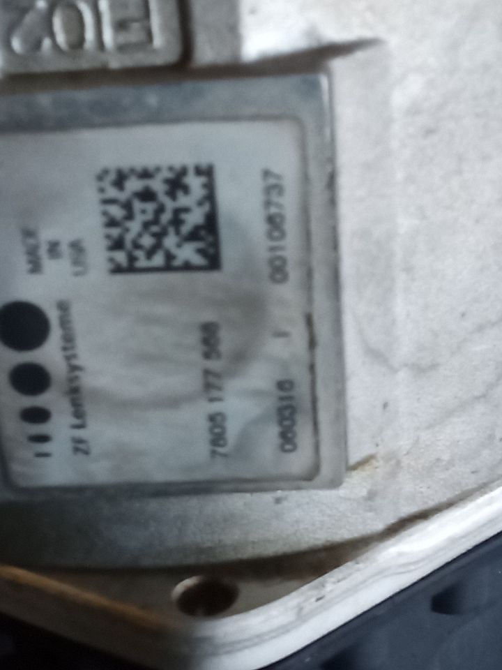 Part image 6