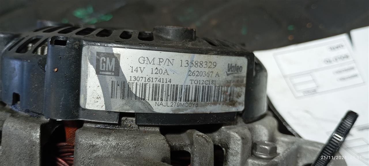 Part image 3