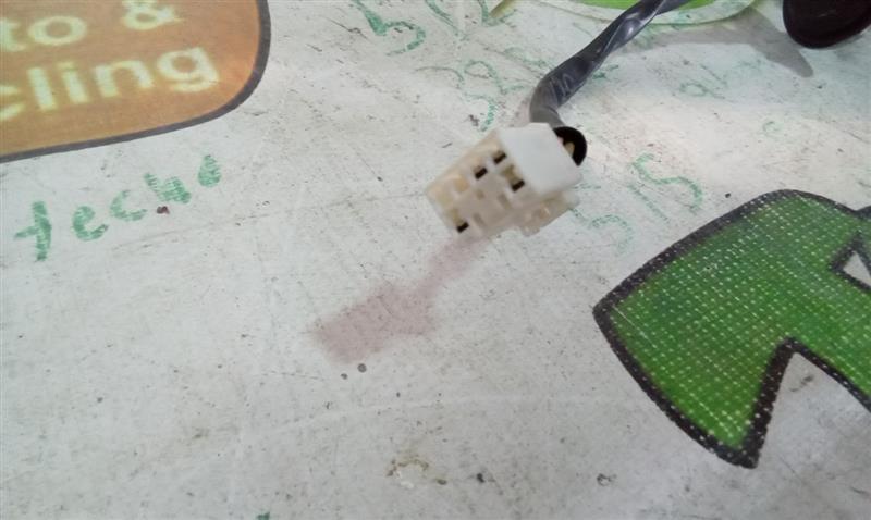 Part image 9