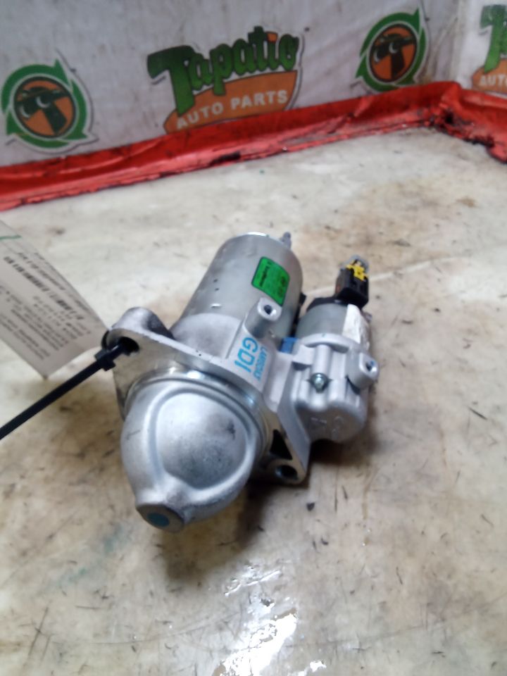 Part image 3