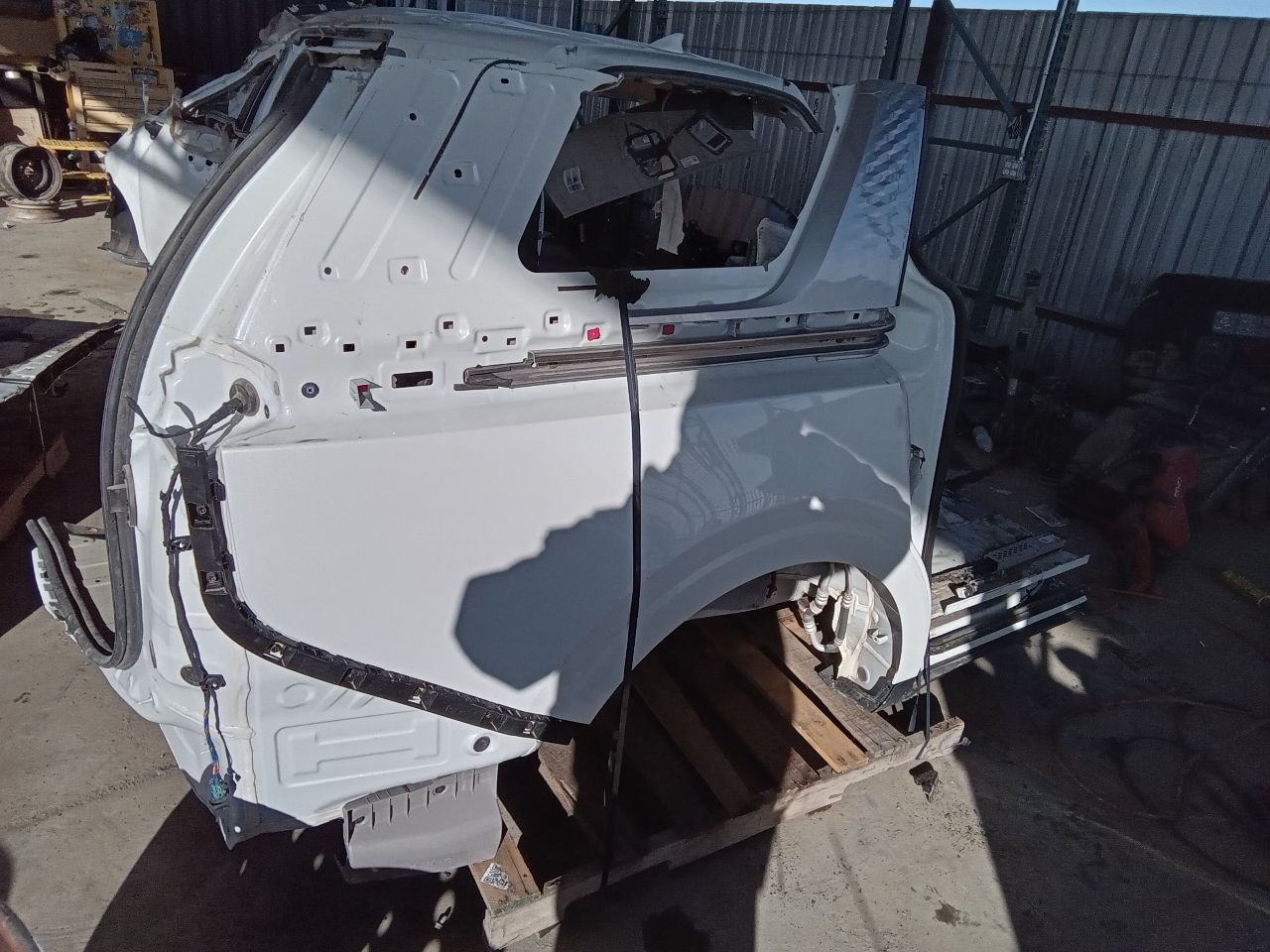 Part image 3