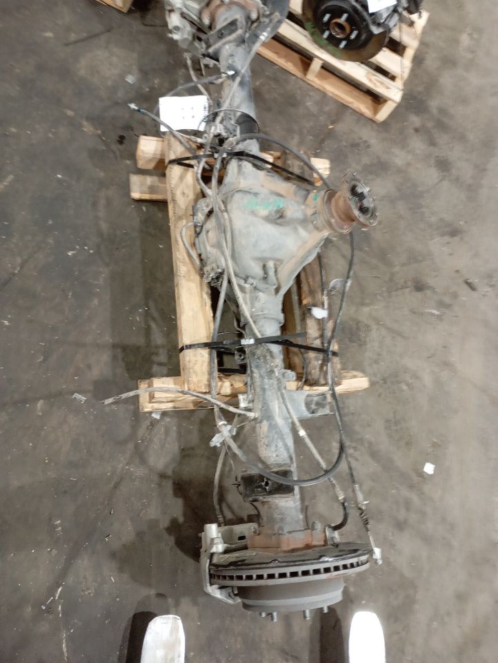 Part image 3