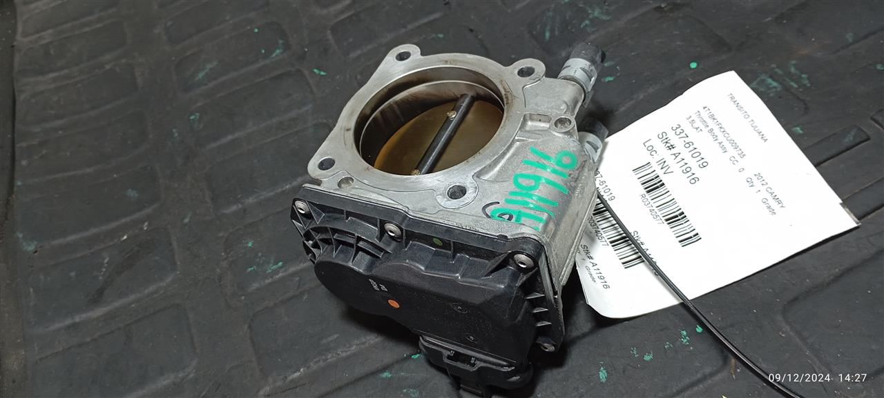 Used 2012 Toyota CAMRY 6 cylinder - Stock #A11916