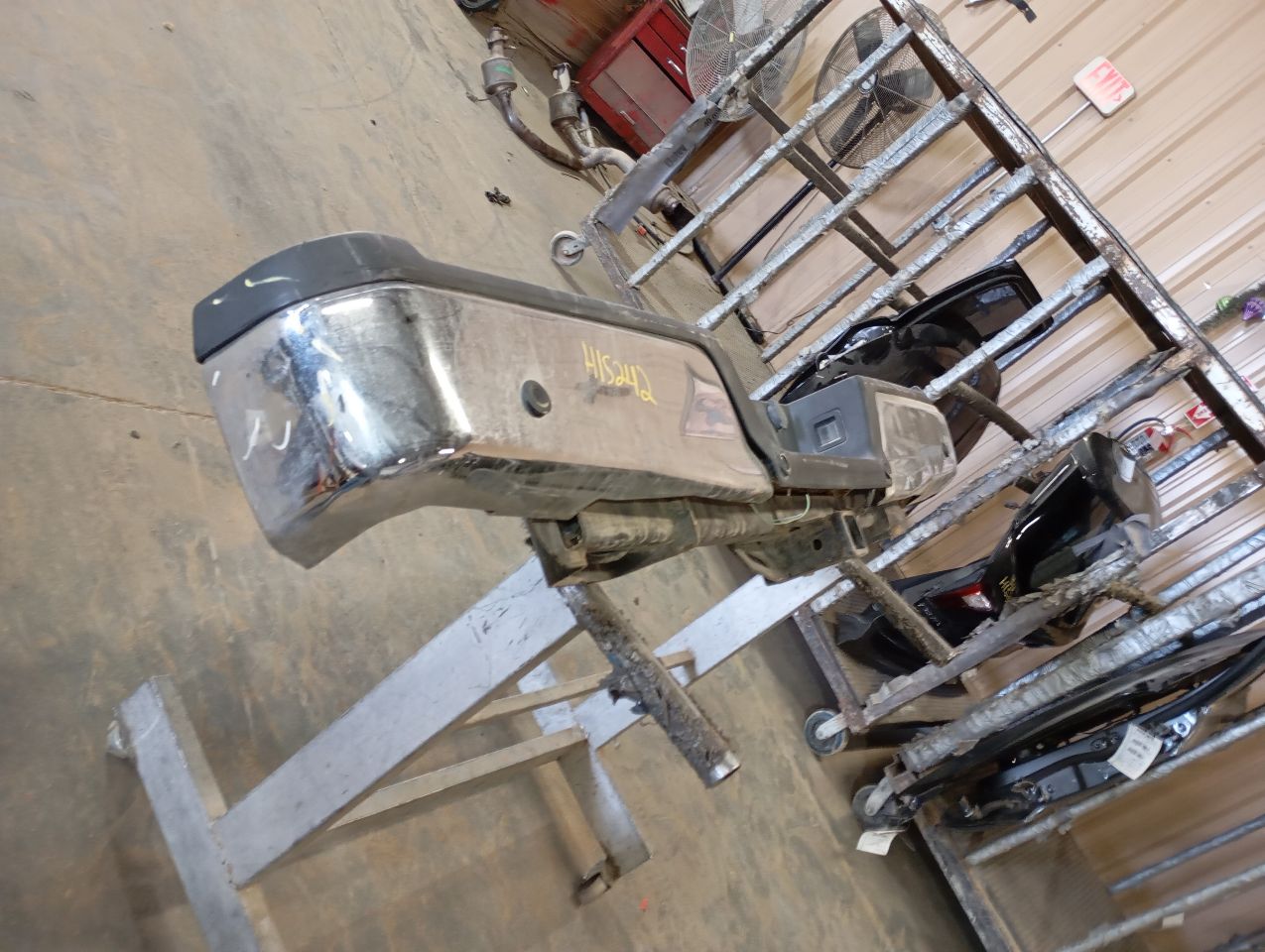 Part image 3