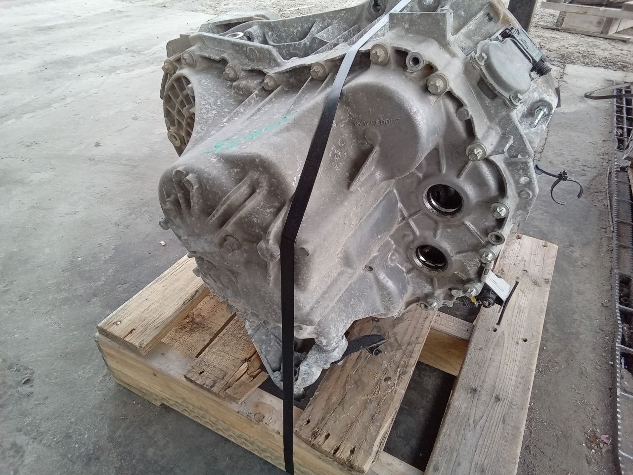 Part image 4
