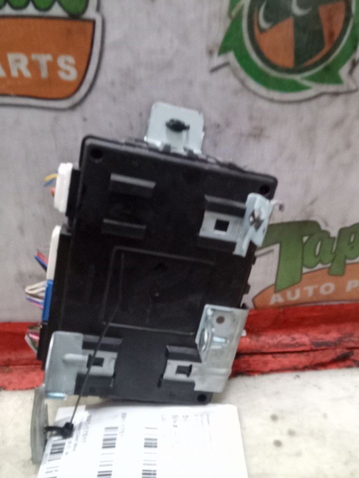 Part image 3